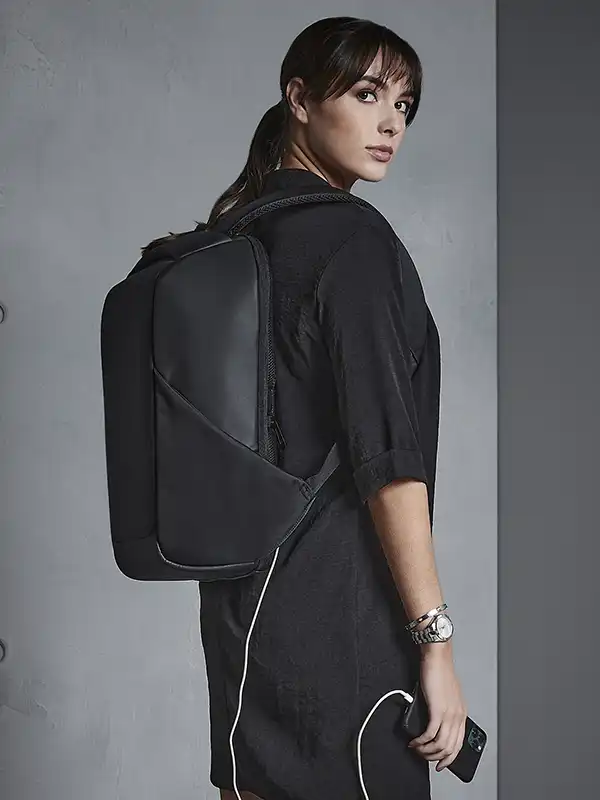 Nahrbtnik proti kraji - Quadra - Project Charge Security Backpack QD925