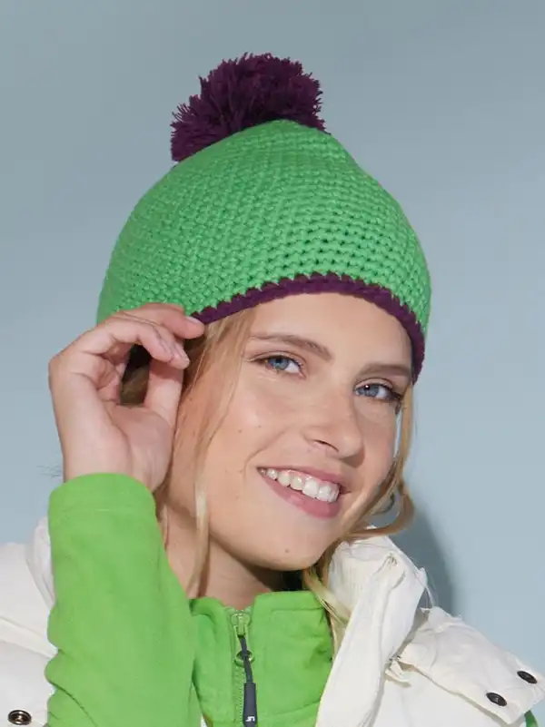 Kapa - Daiber - Crocheted Hat with contrasting Border and Pompon MB 7964