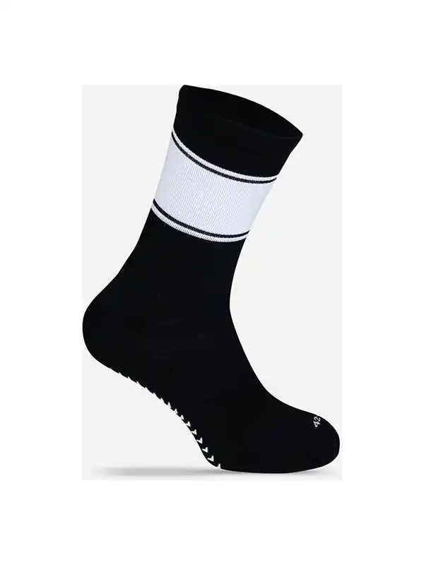 Black/White